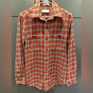 Orvis Vintage-Style Christmas Plaid Button Up Shirt Men’s M 🎄